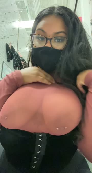 huge tits pierced latina thick nipple piercing glasses curvy xxx video