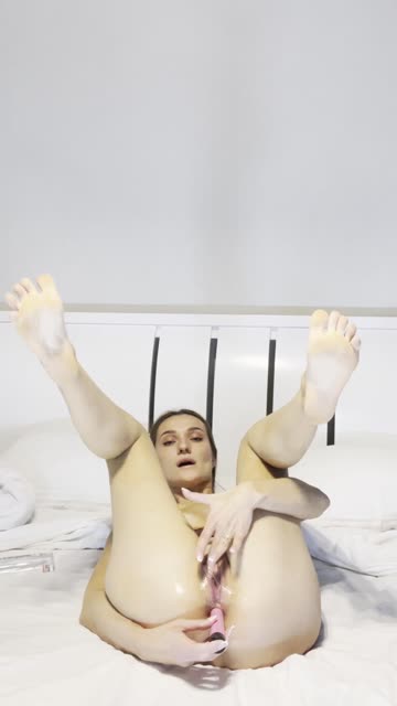 solo teen anal masturbating nsfw video