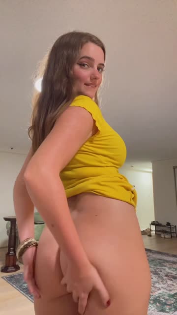 flashing amateur brunette sex video