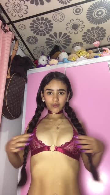 solo latina brunette sex video