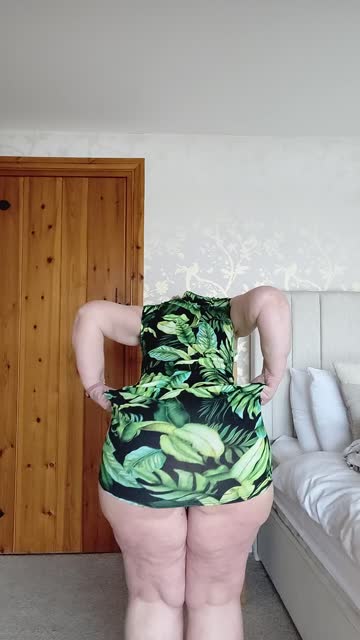 onlyfans amateur big tits milf natural tits ass hot video