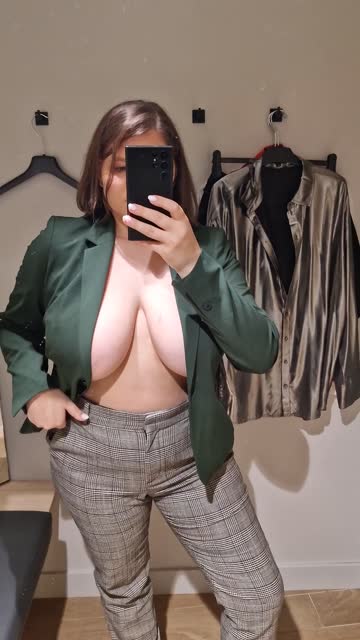 changing room tits big tits nsfw video
