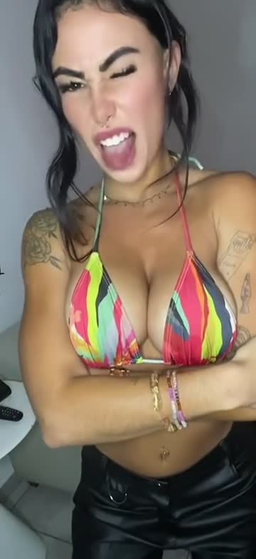 r/tiktits tiktok onlyfans latina amateur nsfw teen sex video