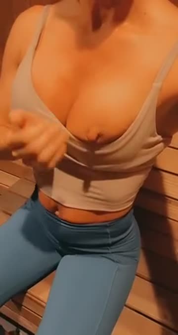 tits gym wife hotwife boobs porn video