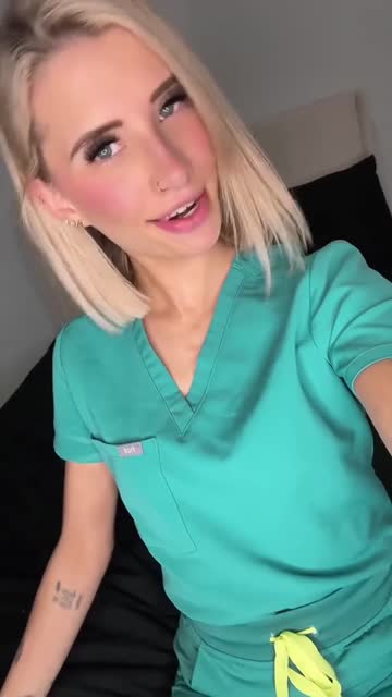 blonde nurse onlyfans 