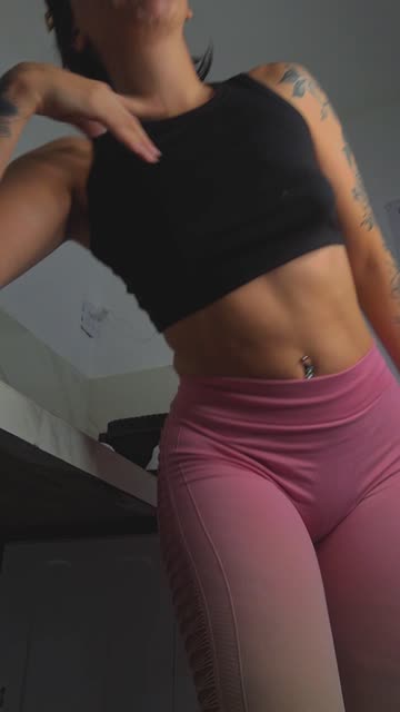 ass brunette onlyfans 
