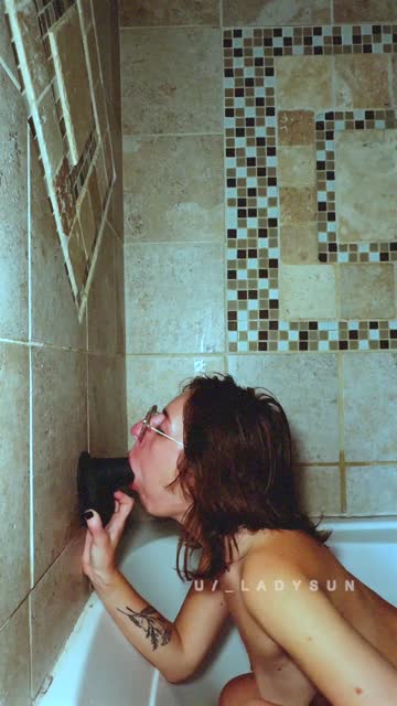 solo glasses onlyfans shower amateur blowjob nsfw video