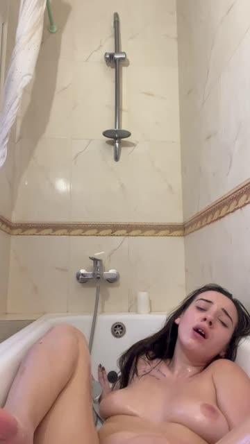 petite solo ass boobs sex 