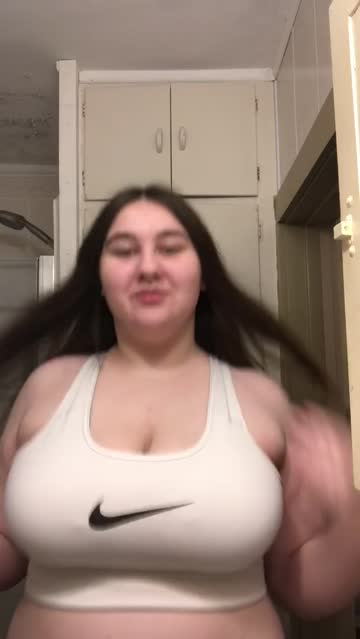 boobs titty drop brunette nsfw video