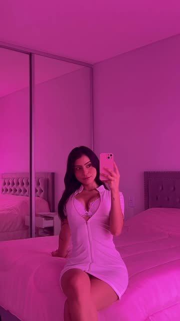 latina solo brunette free porn video
