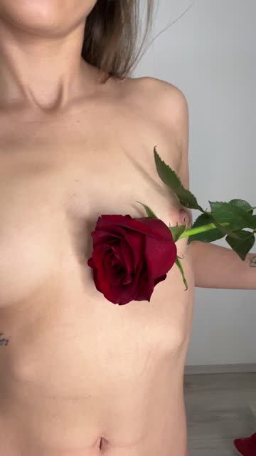petite small tits sexy 