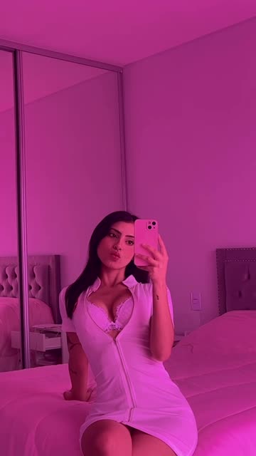 latina brunette solo hot video