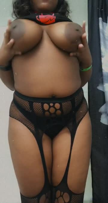ebony big tits thick hot video