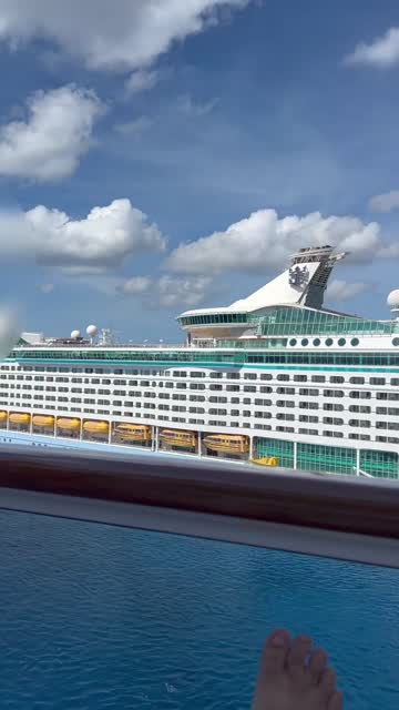 r/caughtpublic natural tits petite boat porn video