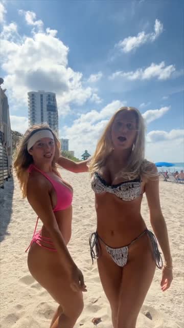 busty teen big tits teens 