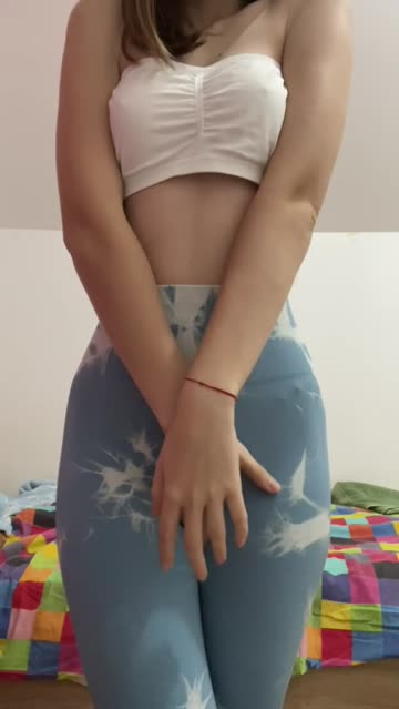 onlyfans camel toe 19 years old free porn video