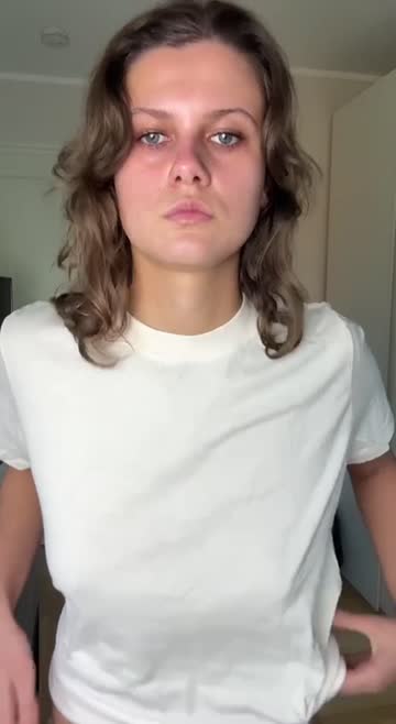 tits cumshot teen sex video