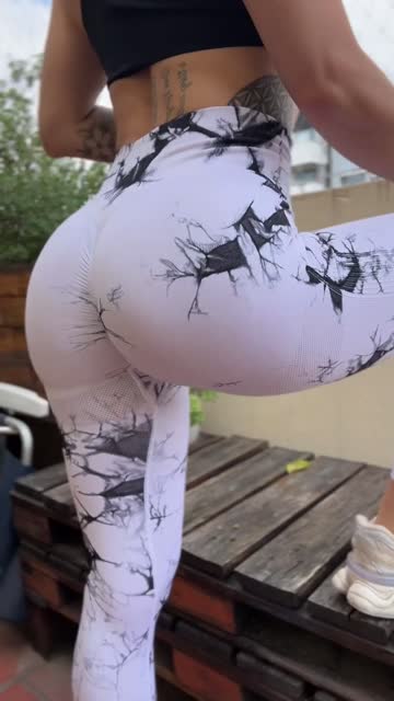 booty latina cute bubble butt onlyfans round butt big ass 