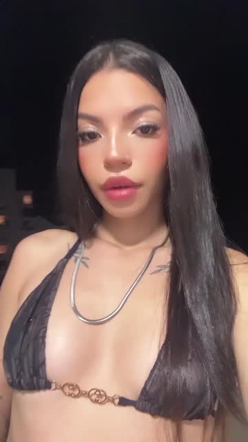 solo latina brunette free porn video