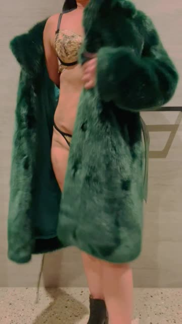 cold ass lingerie nsfw video