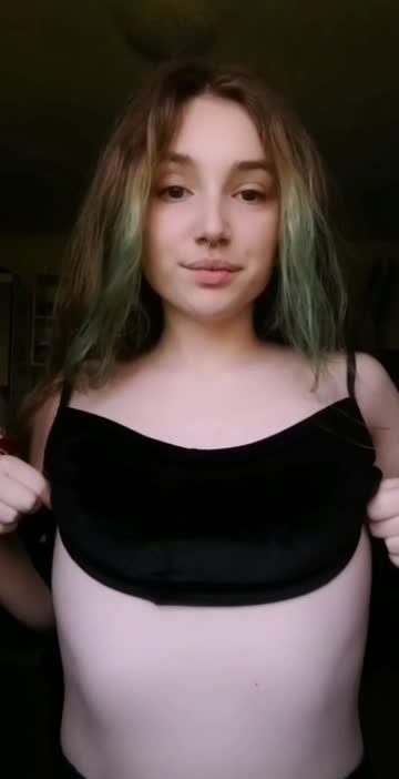 19 years old small tits teen small nipples xxx video
