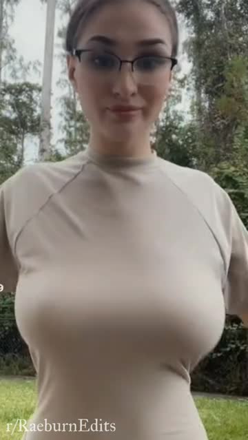 busty bouncing tits boobs free porn video