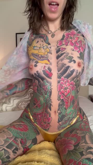 nsfw solo natural tits 