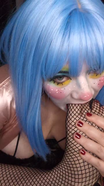 feet sucking clown girl amateur feet feet fetish 
