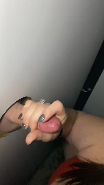 stranger swallowing cum swallow cum in mouth oral glory hole nsfw video