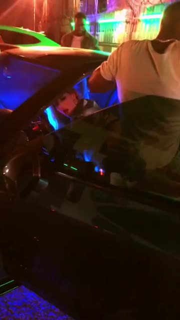 brunette dancing blonde 