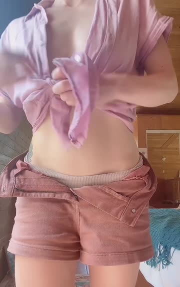 amateur cute bouncing tits free porn video
