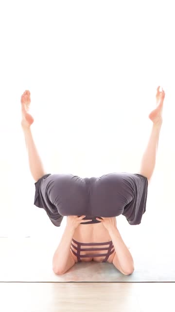 yoga onlyfans yoga pants 