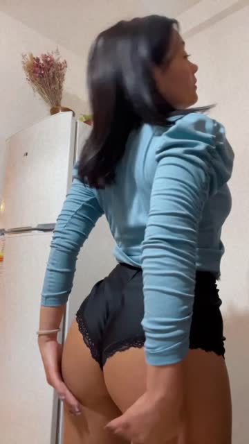 solo cum latina tits porn video