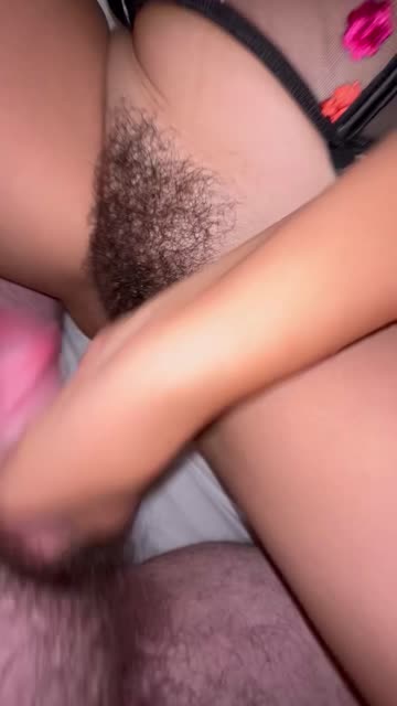 hairy cum on pussy hairy pussy handjob cumshot cum xxx video