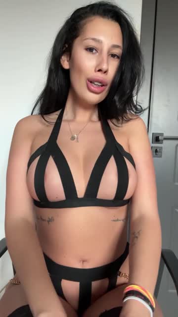 cute brunette milf porn video