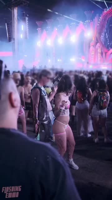 public exhibitionism booty flashing nipple piercing porn video