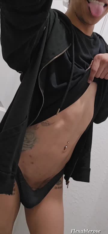 bubble butt legs trans tattease teasing free porn video