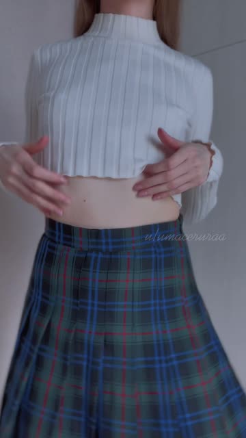 petite amateur tiny boobs 