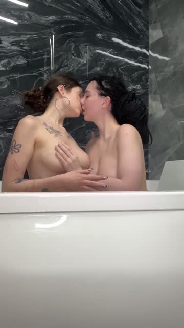 tits lesbian onlyfans porn video