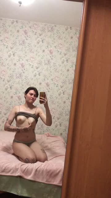 asian onlyfans babe petite latina 