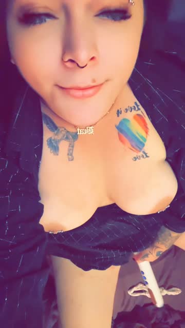 masturbating nsfw homemade amateur solo magic wand sex video