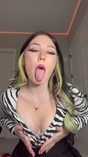 tiktok  #82518