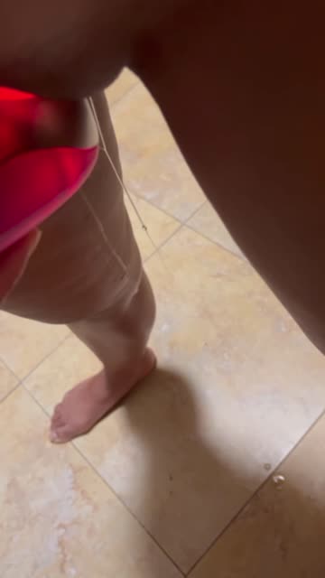 squirt toy grool masturbating squirting porn video