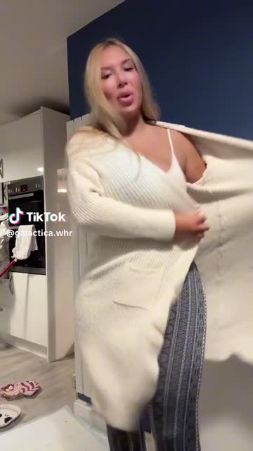 babe solo tits nsfw big tits free porn video