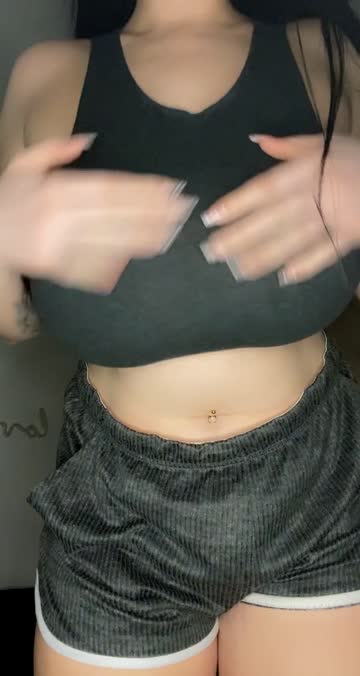 huge tits bouncing tits big tits amateur onlyfans tits natural tits porn video