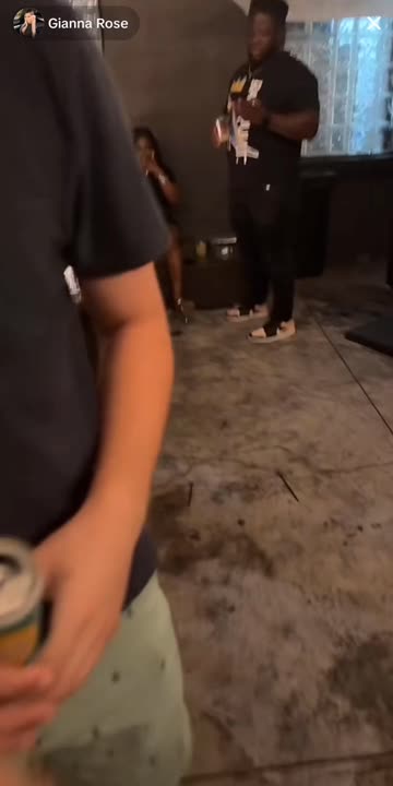 tiktok cleavage big ass ass big tits bubble butt dress nsfw video