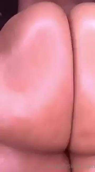 ebony ass wet big tits sex video