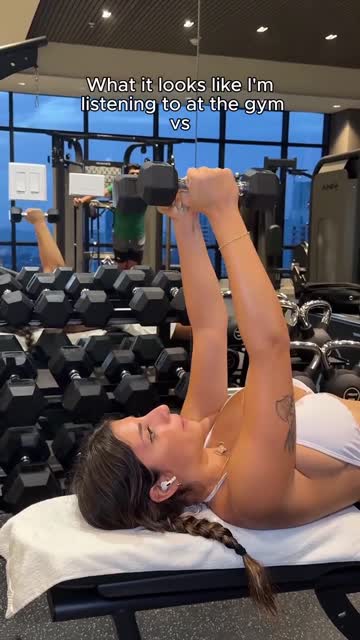 tits boobs amateur huge tits big tits nsfw video