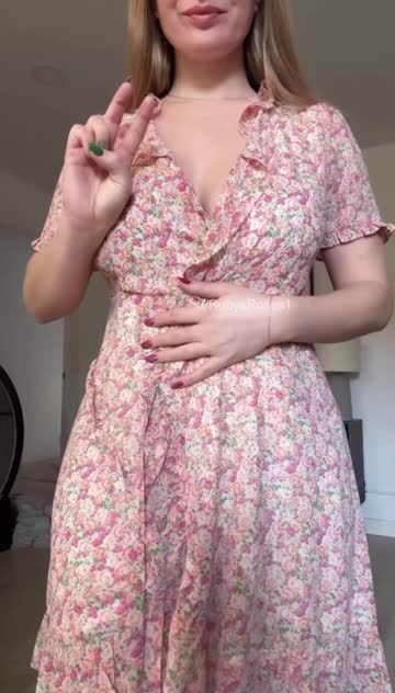 big tits natural tits milf nsfw video