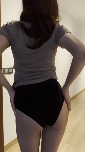 amateur petite big tits nsfw video